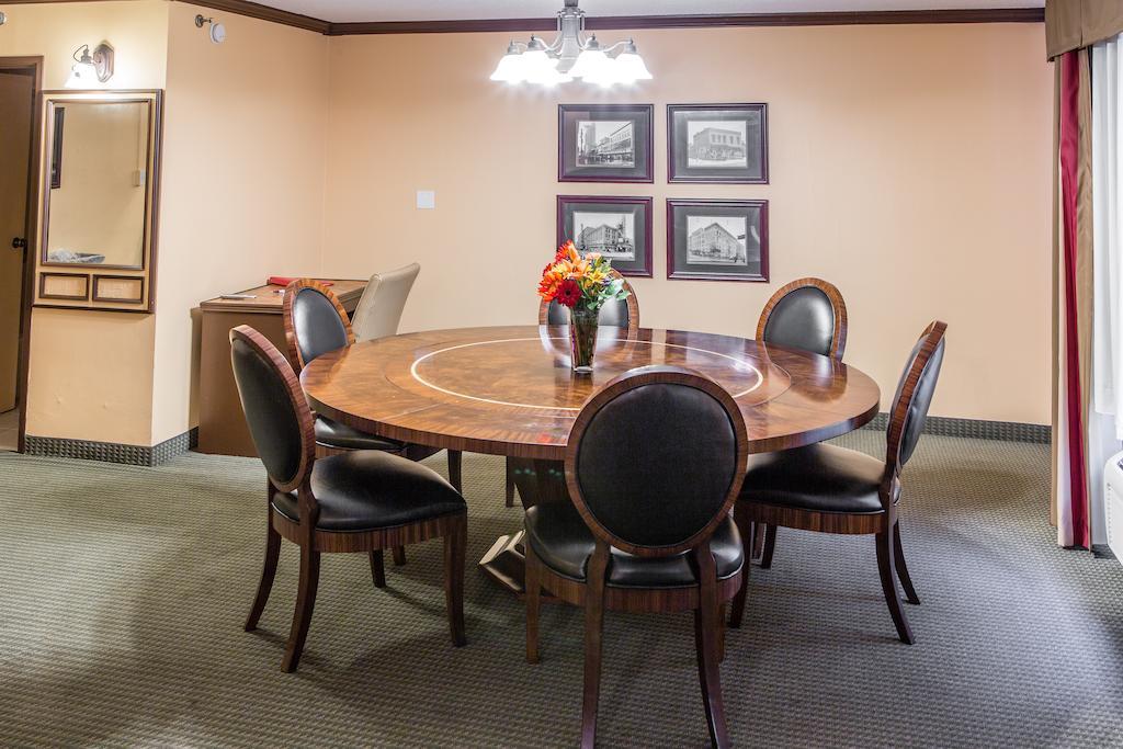Hotel Courtyard By Marriott Toledo West Extérieur photo